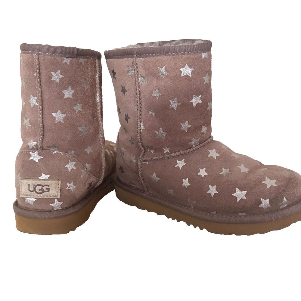 UGG Star Print Boots Girls Size 2 Brown Suede Shearling Lined Short Boots